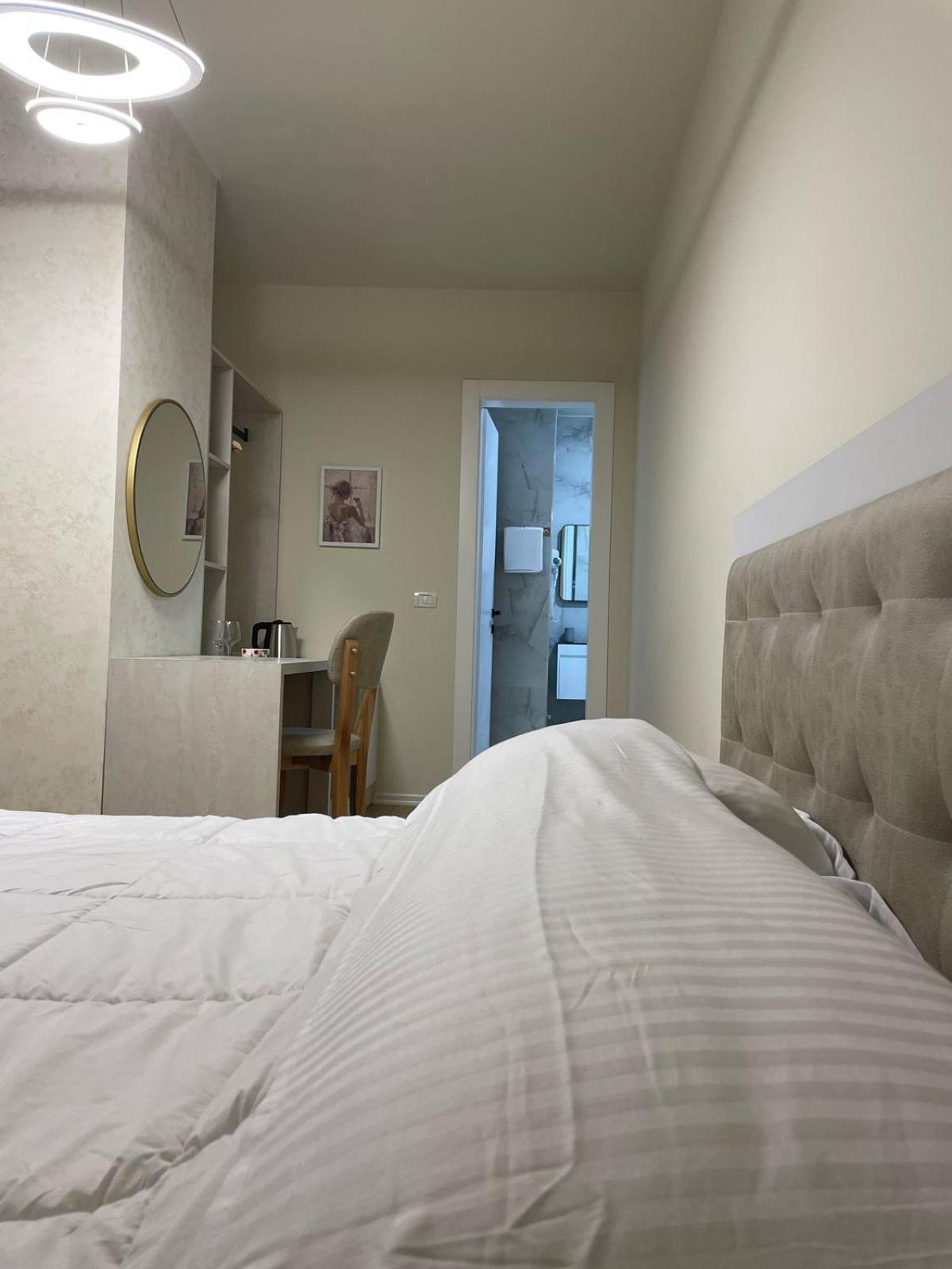 Margen Apartments - Tirana City Center Экстерьер фото